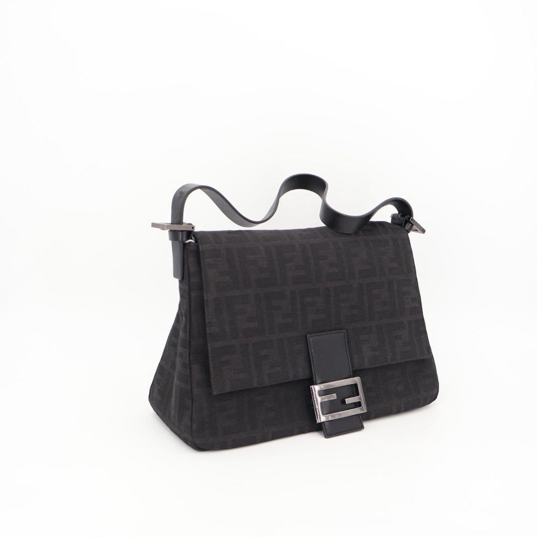 フェンディ Fendi ズッカ柄 ズッキーノ マンマバケット ナイロンキャンバス ワンショルダーバッグ ブラック系
