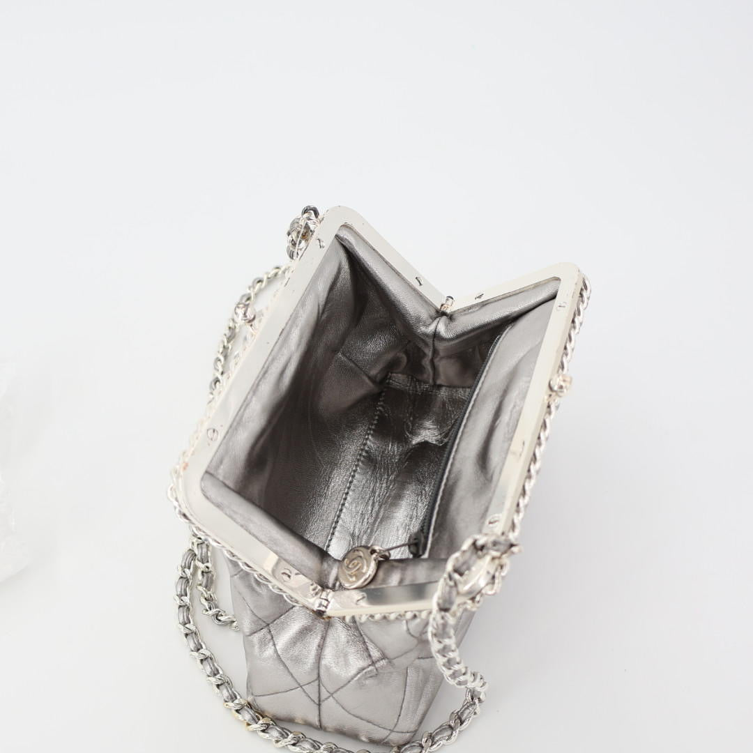 シャネル CHANEL かまくちチェーン ショルダーバッグ シルバー ヴィンテージバッグ 3番台
