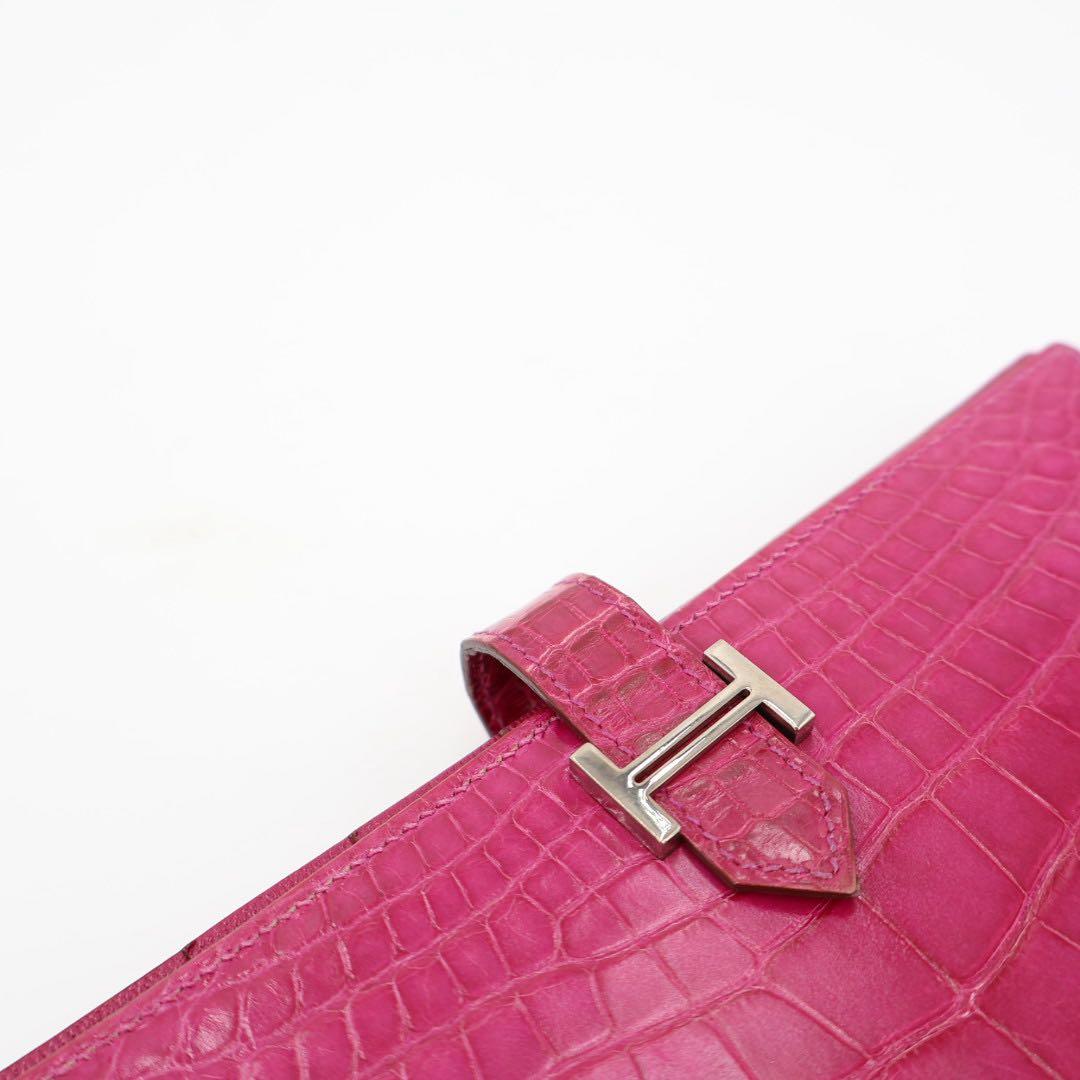 エルメス HERMES ベアンスフレ ローズシェヘラザード 二つ折り長財布