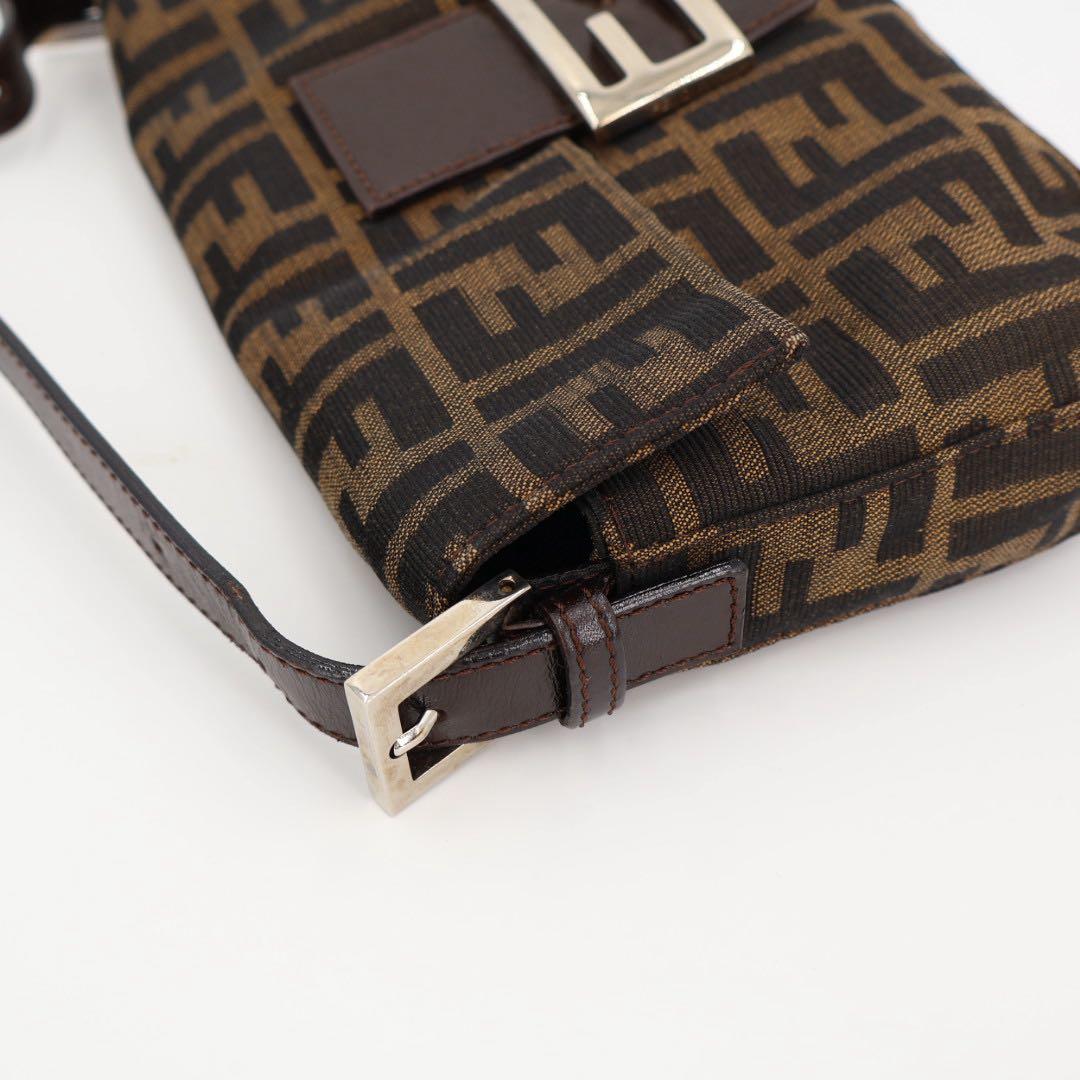 フェンディ Fendi マンマバケット ハンドバッグ