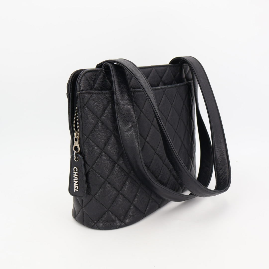シャネル CHANEL マトラッセ キャビアスキン ショルダーバッグ