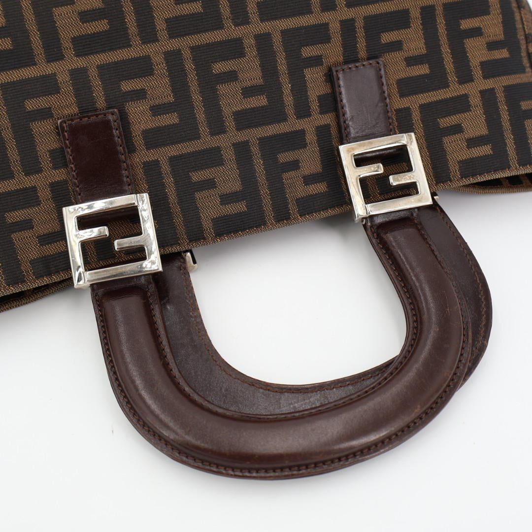 フェンディFENDI ハンドバッグ ズッカ柄 レディース 中古