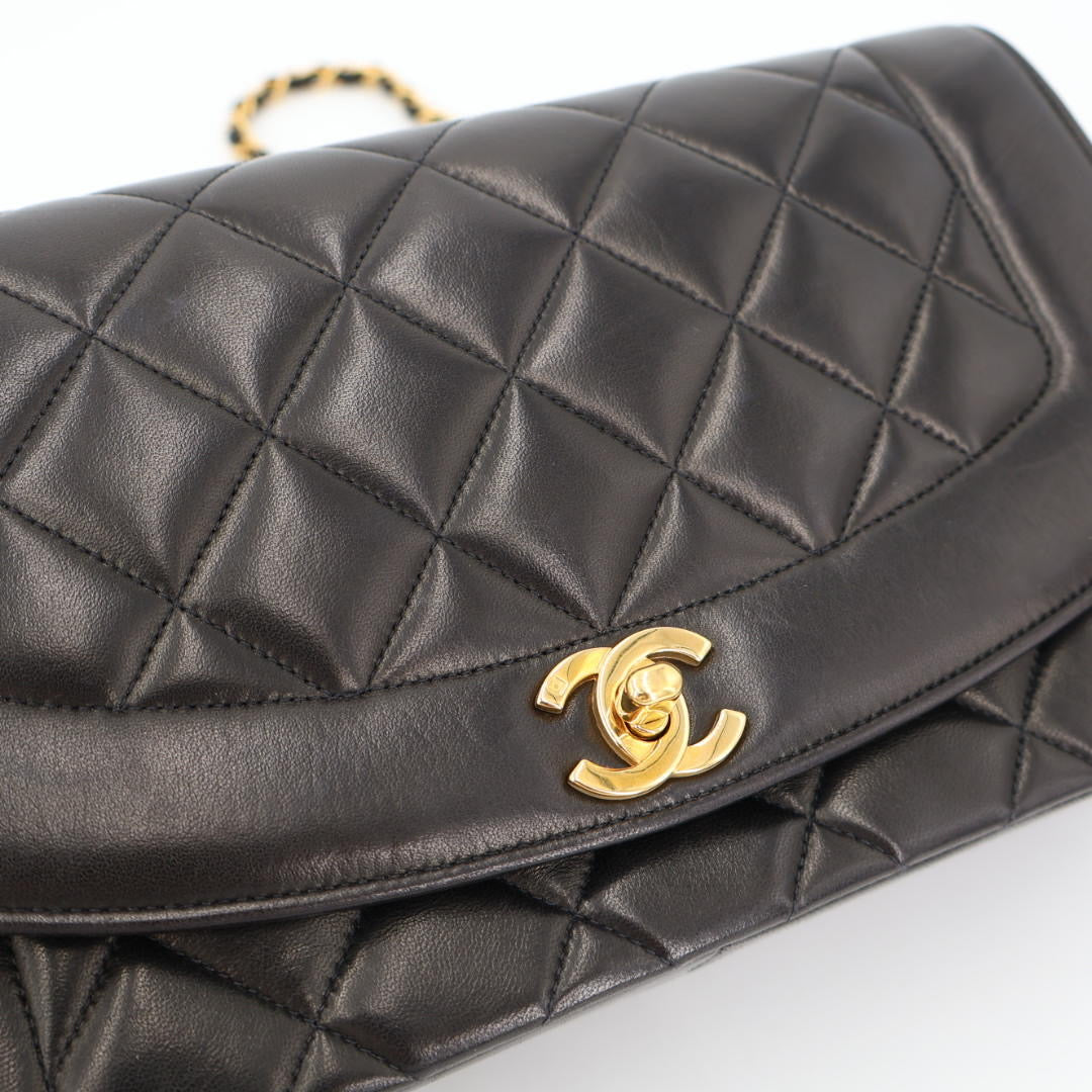シャネル CHANEL マトラッセダイアナチェーンショルダーバッグ ショルダーバッグ ブラック ラムスキン