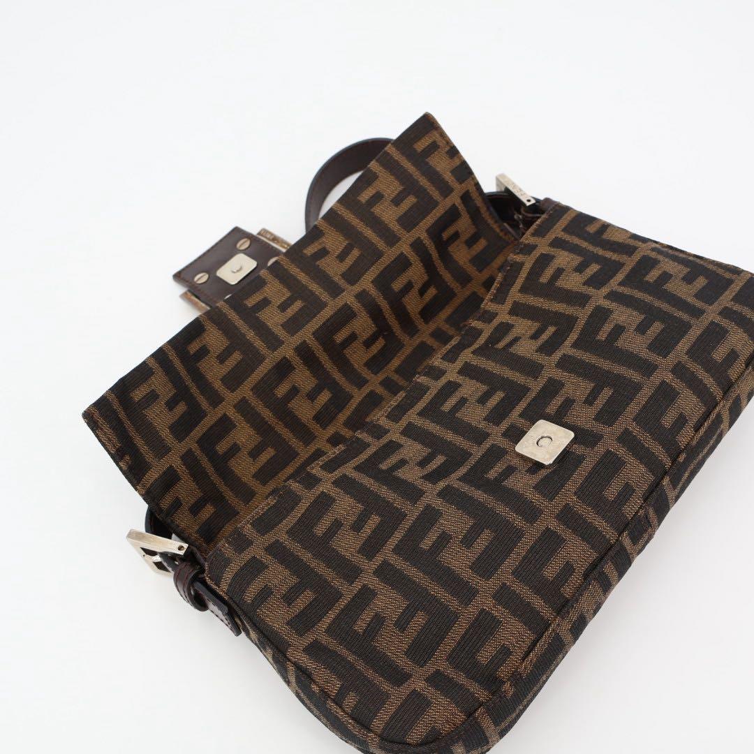フェンディ Fendi マンマバケット ハンドバッグ