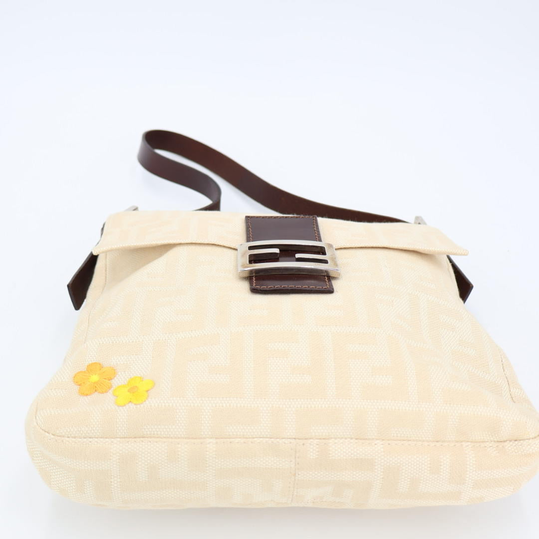 フェンディ FENDI ズッカ マンマバケット ワンショルダーバッグ ハンドバッグ