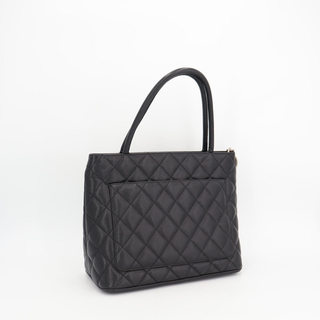 シャネル CHANEL 復刻トート キャビア 黒 ブラック シルバー金具 A01804 バッグ