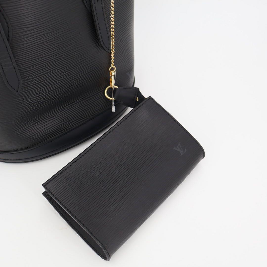 ルイヴィトン LOUIS VUITTON エピ バケットPM・ショルダーバッグ