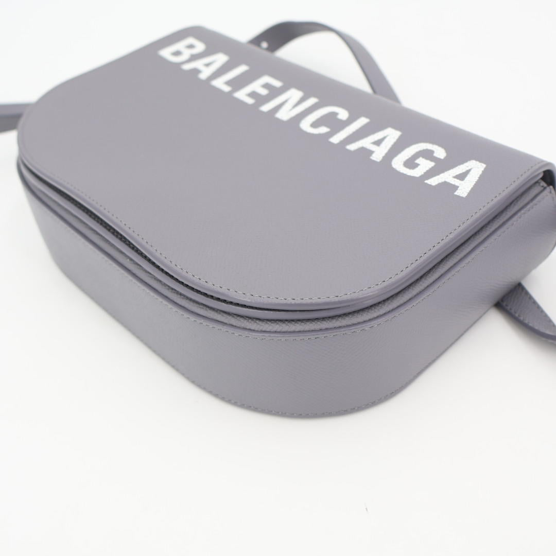 バレンシアガ BALENCIAGA ヴィル デイバッグ ショルダーバッグ レザー グレー 542207