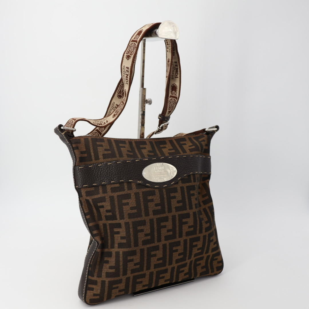 フェンディ Fendi ズッカ セレリア レディース ショルダーバッグ