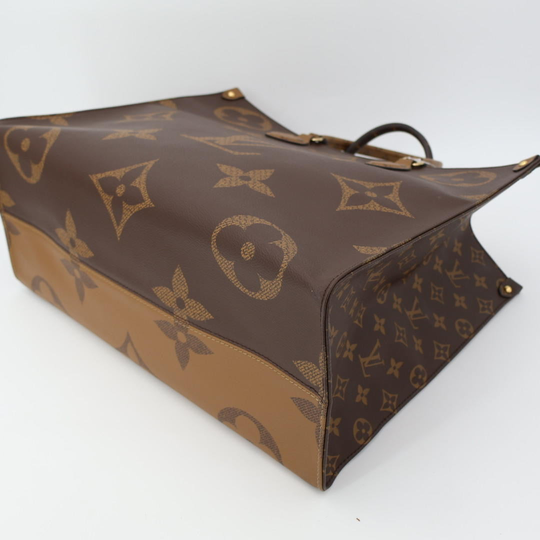 LOUIS VUITTON 2WAY トートバッグ オンザゴーGM モノグラム