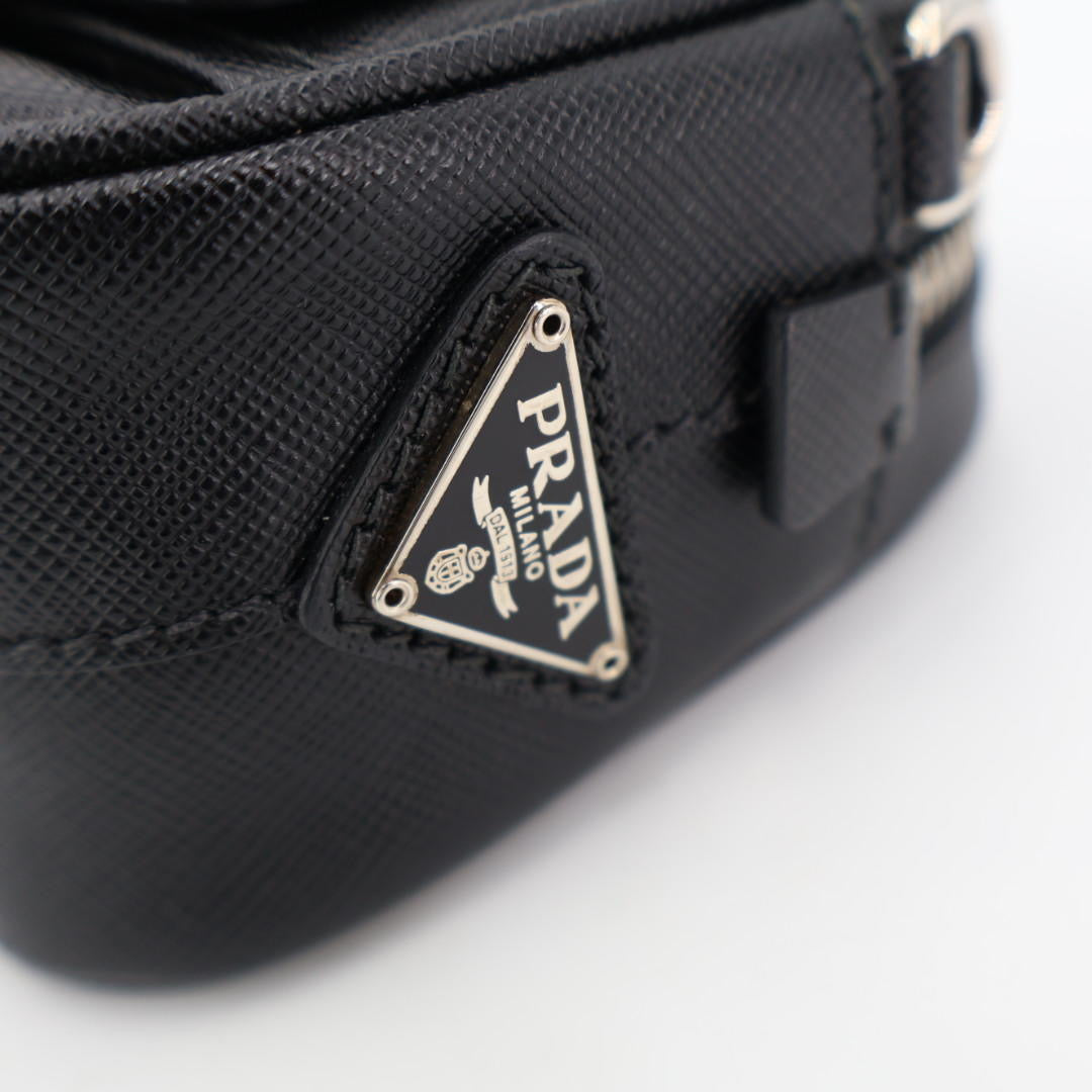 プラダ PRADA クロスボディ サフィアーノ ショルダー　バッグ　　PRADA　黒　ネロ