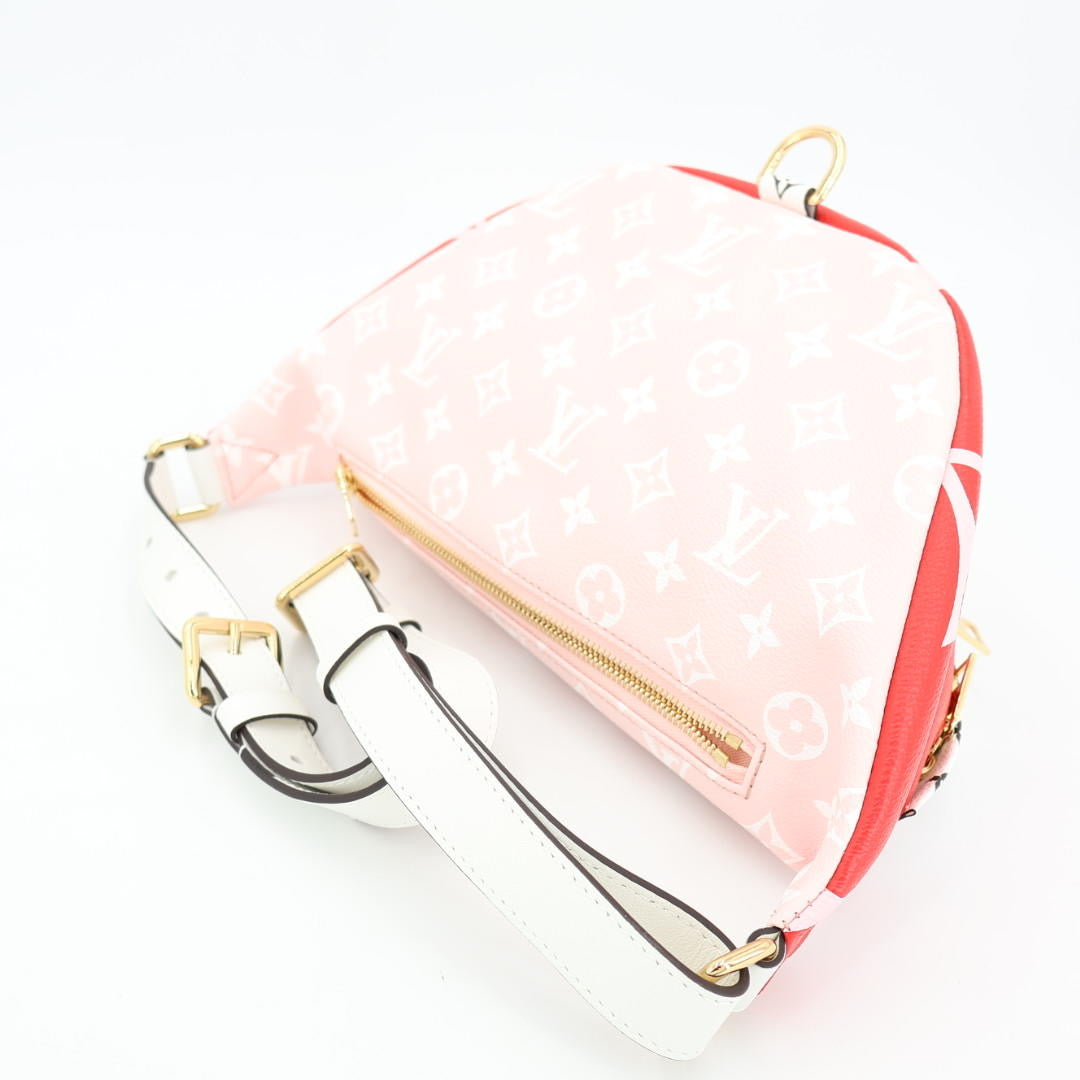 ルイ・ヴィトン LOUIS VUITTON ボディバッグ モノグラム・ジャイアント バムバッグ M44575 ヴィトン バッグ ウエストポーチ 美品