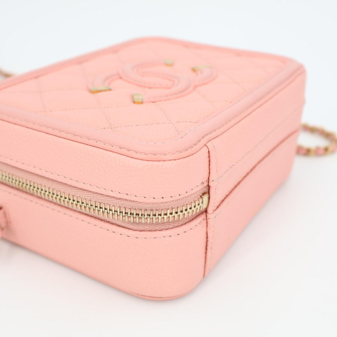 シャネル CHANEL CCフィリグリーヴァニティーケース