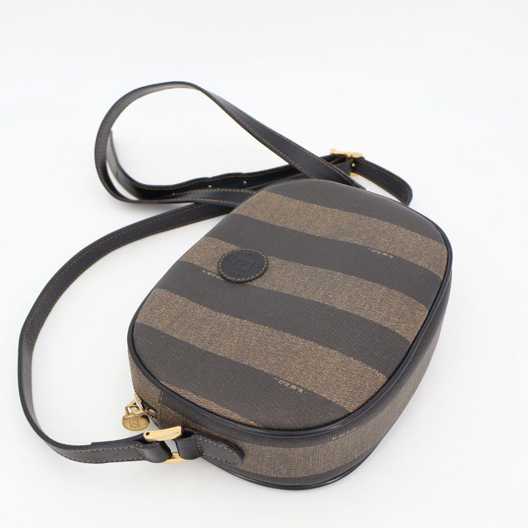 フェンディ Fendi ペカン柄 カメラバッグ ショルダーバッグ