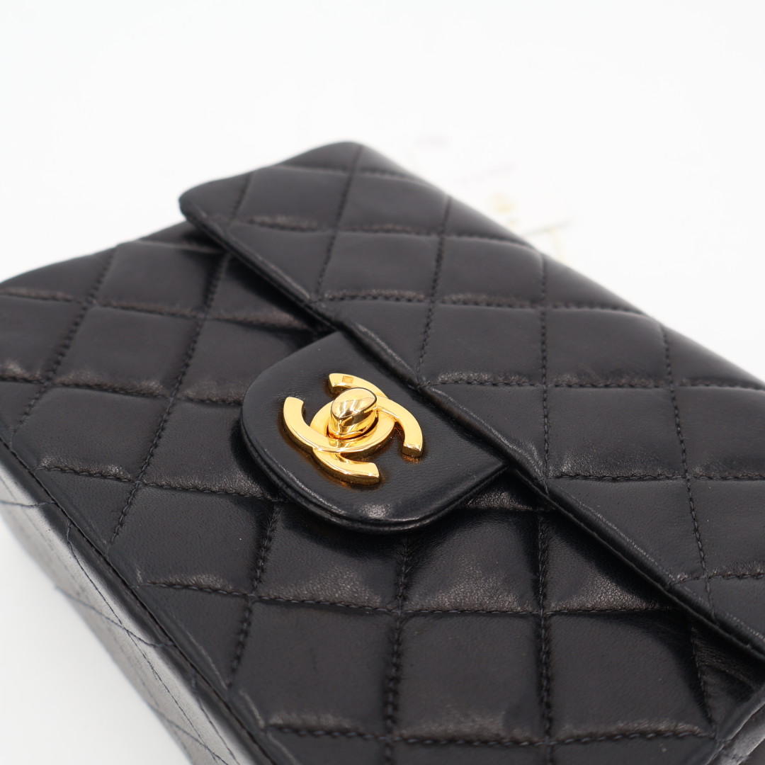 シャネル CHANEL チェーン ミニマトラッセ ショルダーバッグ ラムスキン ブラック