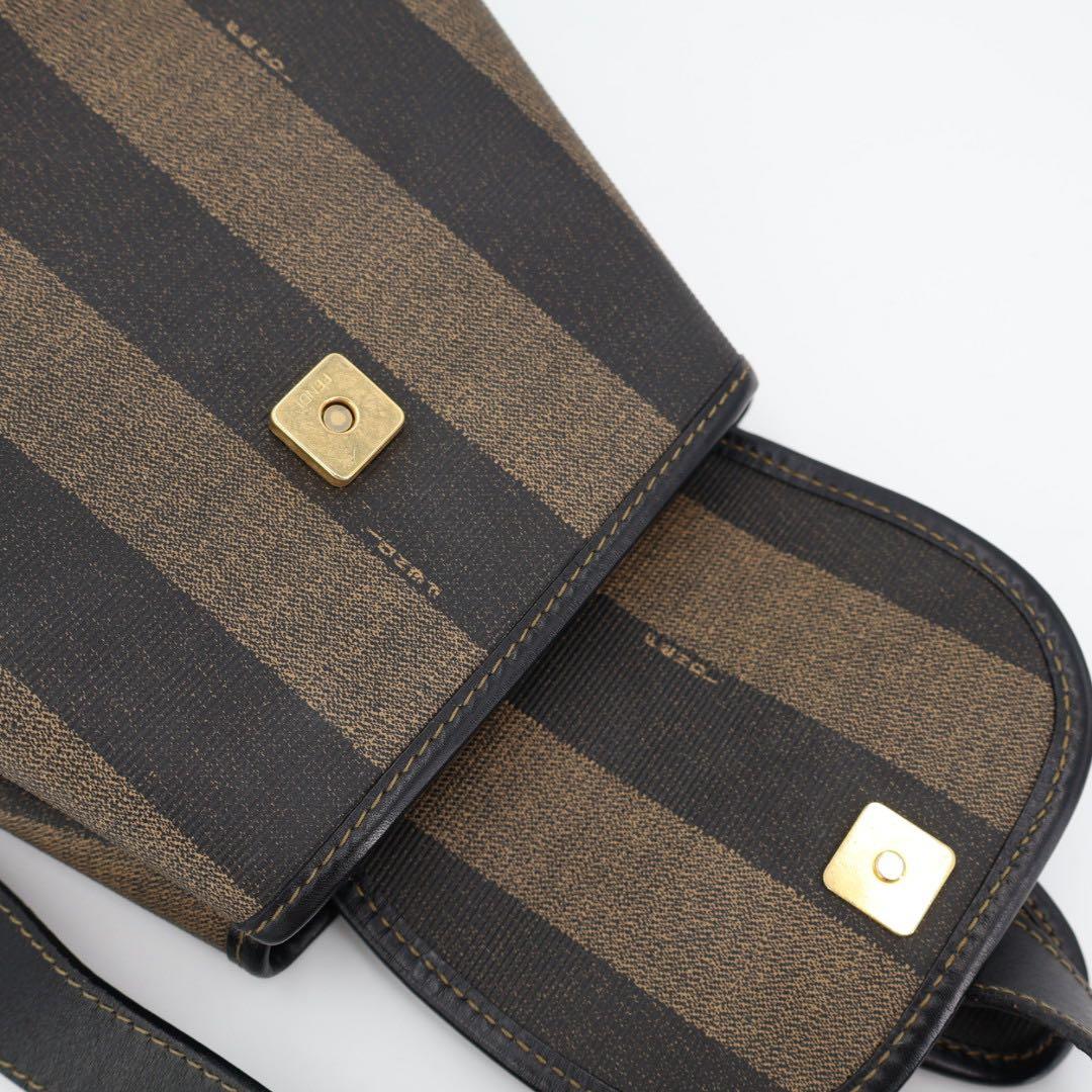 フェンディ Fendi ペカン柄 ボディバッグ ショルダーバッグ