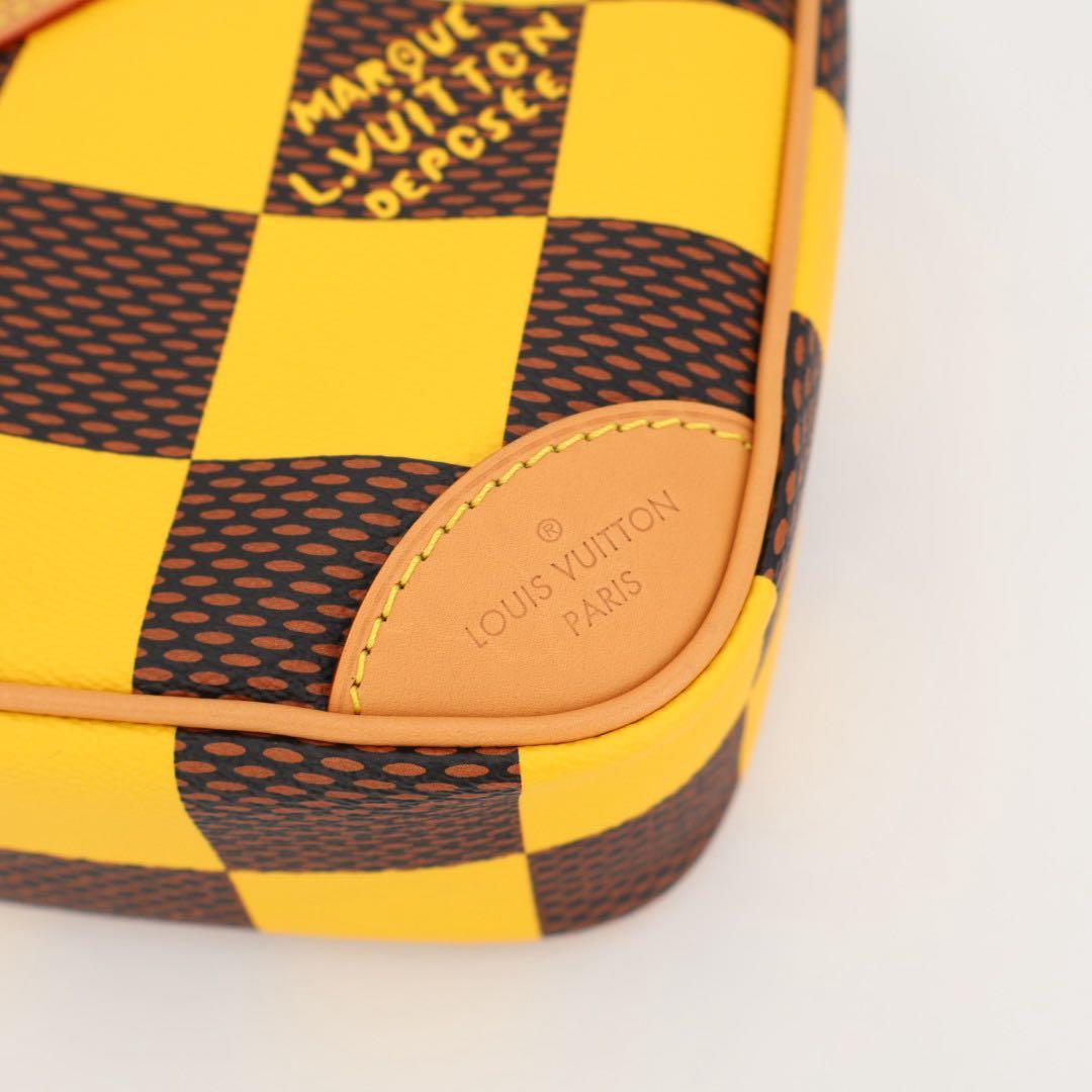 ルイヴィトン LOUIS VUITTON ショルダーバッグ ダミエ・ポップキャンバス チェス・メッセンジャー N40562 LOUIS VUITTON ハンドバッグ 美品