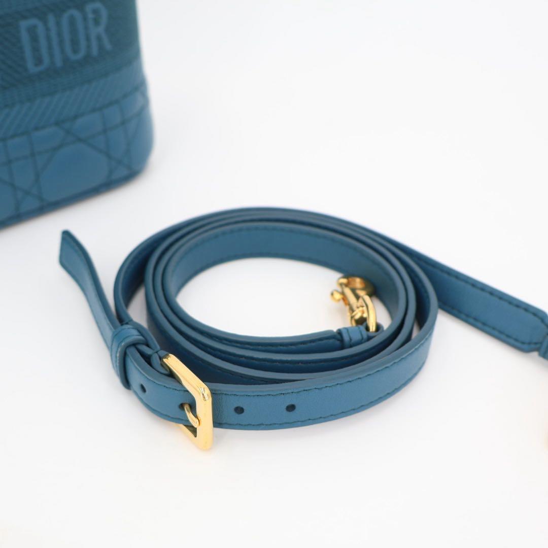 クリスチャンディオール Christian Dior トラベル カナージュステッチ レザー スモール ヴァニティ ショルダーバッグ 美品