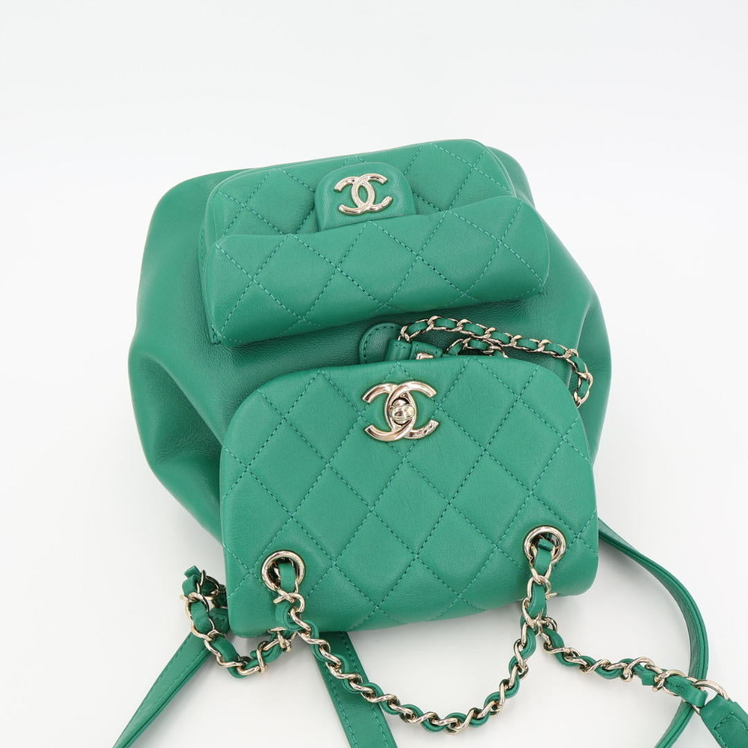 シャネル CHANEL マトラッセ チェーン バックパック リュック 緑 AS2908 レディース ラムスキン リュック・デイ