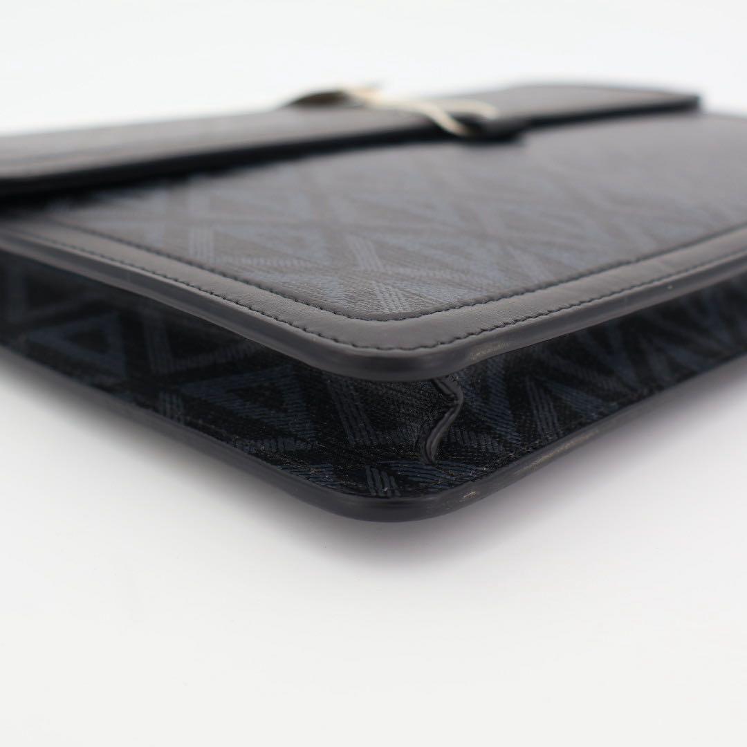 クリスチャンディオール Christian Dior HIT THE ROAD A4 ポーチ 美品