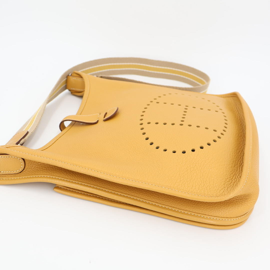 エルメス HERMES エブリン エヴリン 3 トロワ 29 PM ショルダーバッグ トリヨンクレマンス レザー ナチュラルサブレ