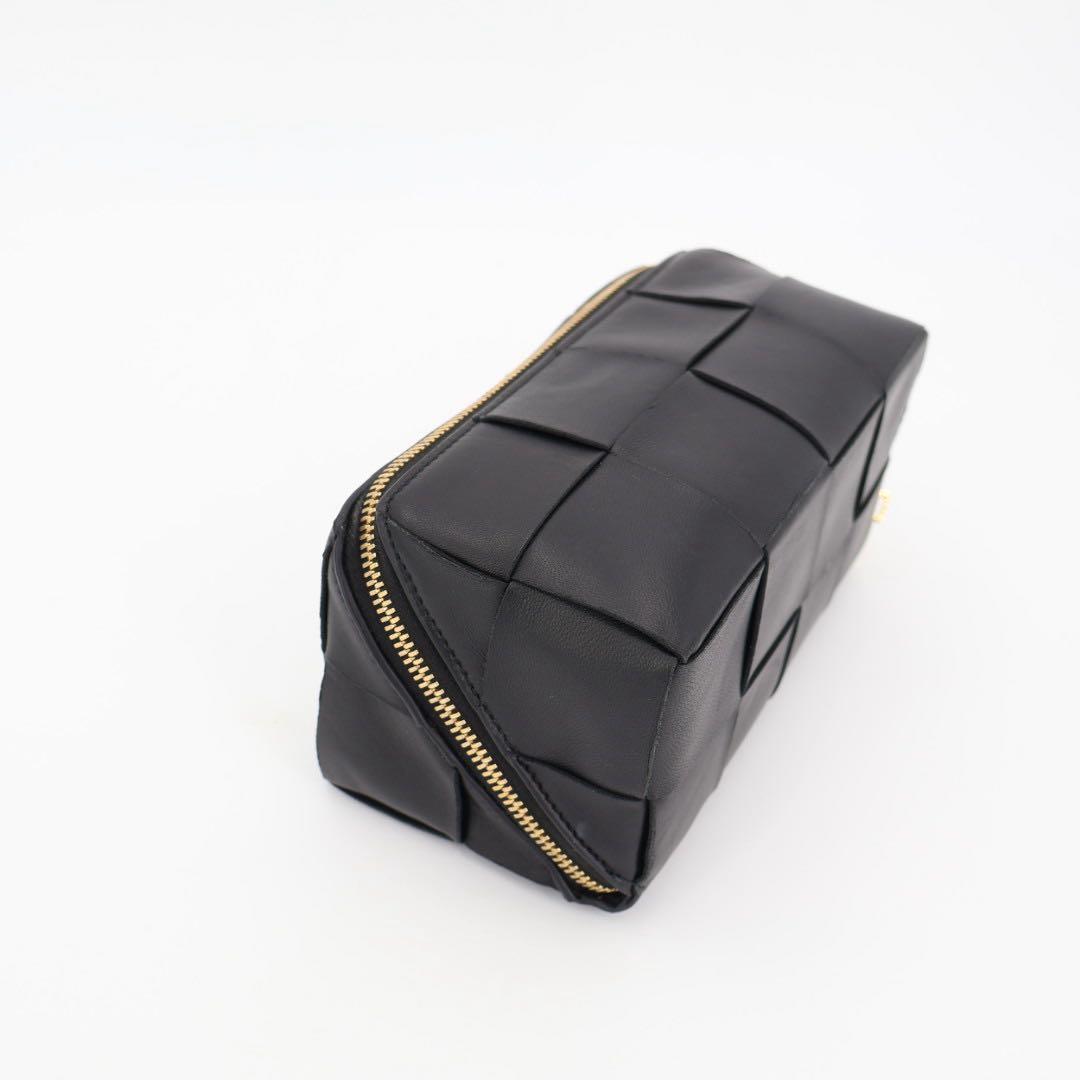 ボッテガ·ヴェネタBOTTEGA VENETA ヴェネタ ジップアップ ウォッシュ バッグ
