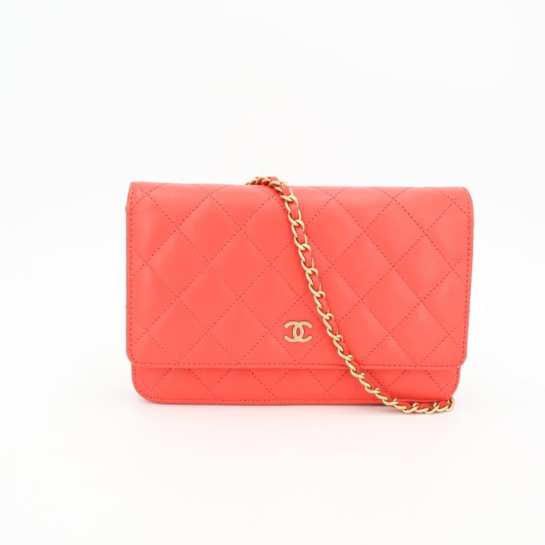 シャネル CHANEL チェーンウォレット マトラッセ ラムスキン レッド ゴールド金具
