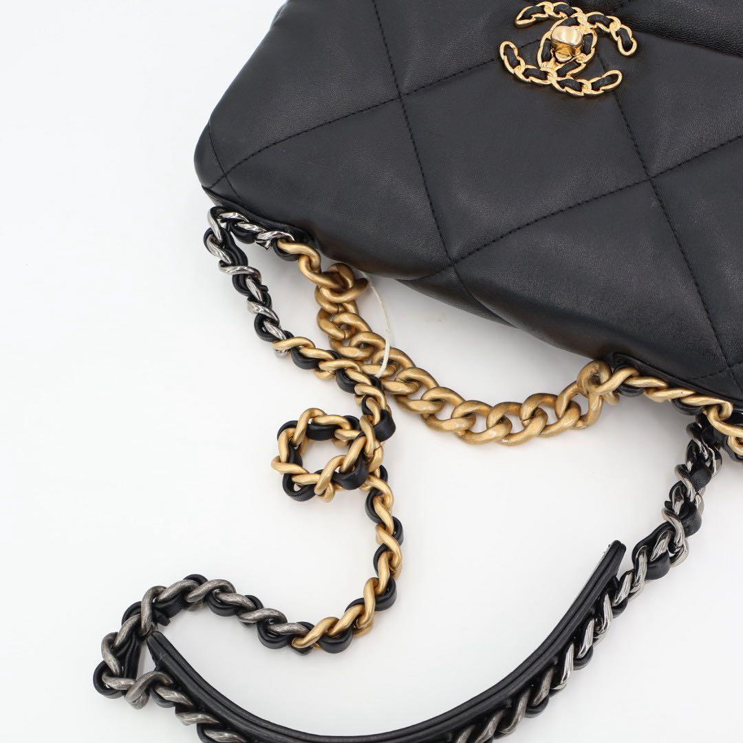 シャネル CHANEL 19 レザー チェーンショルダーバッグ