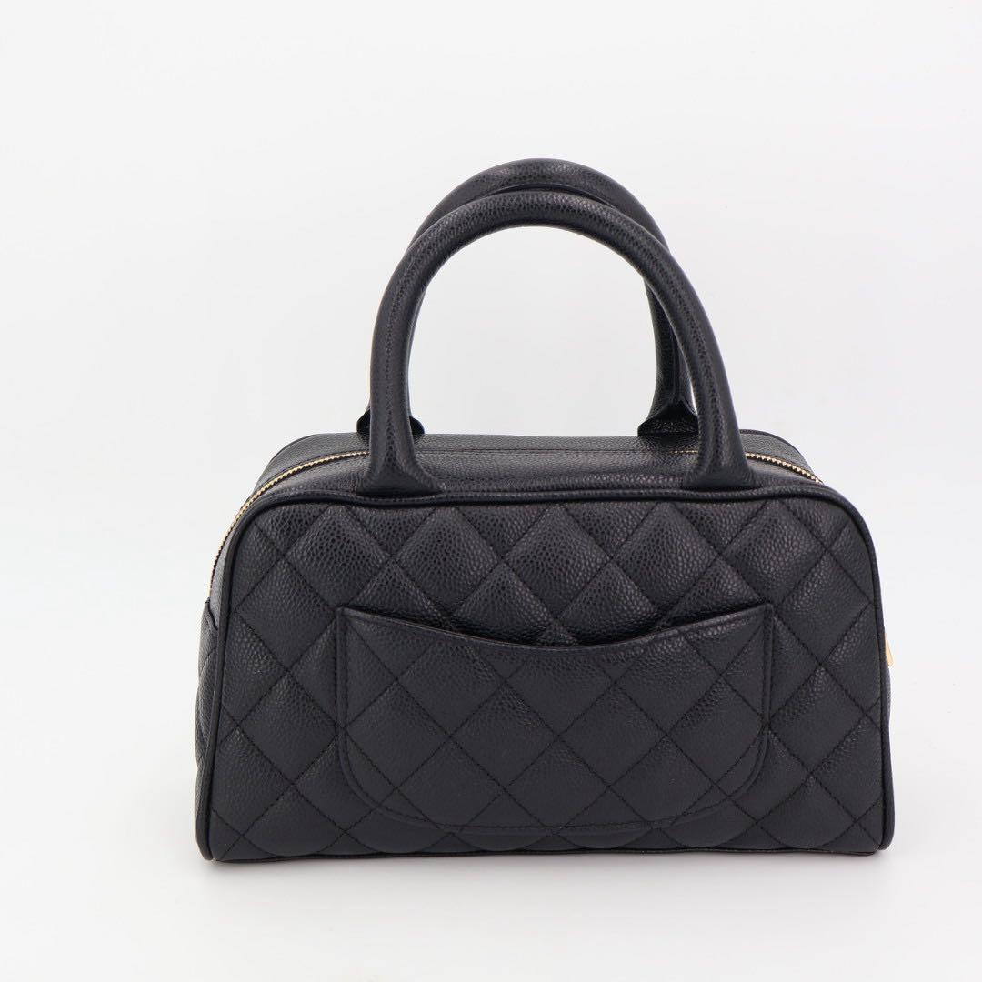 シャネル CHANEL マトラッセ　ココマーク　ミニボストン　キャビアスキン　ブラック