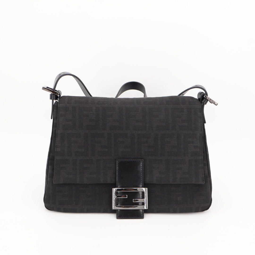 フェンディ Fendi ズッカ柄 ズッキーノ マンマバケット ナイロンキャンバス ワンショルダーバッグ ブラック系