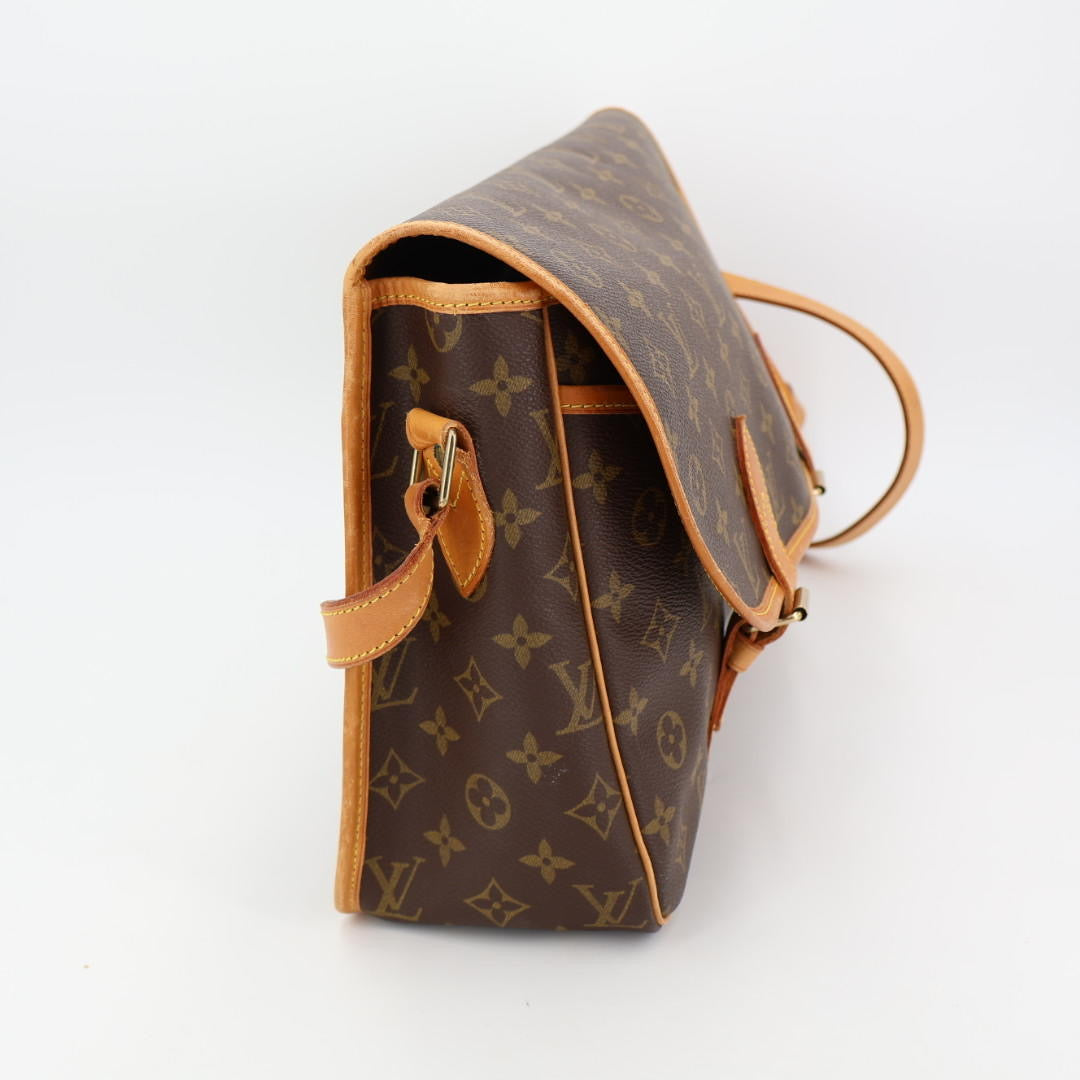 ルイヴィトン LOUIS VUITTON モノグラム ジベシエールGM ショルダーバッグ