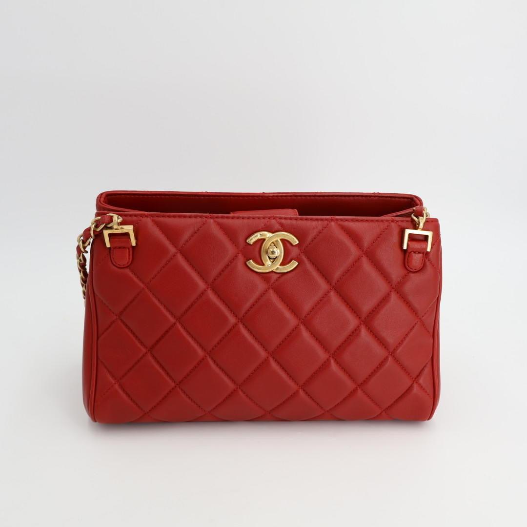 CHANEL シャネル マトラッセ デカココ ターンロック