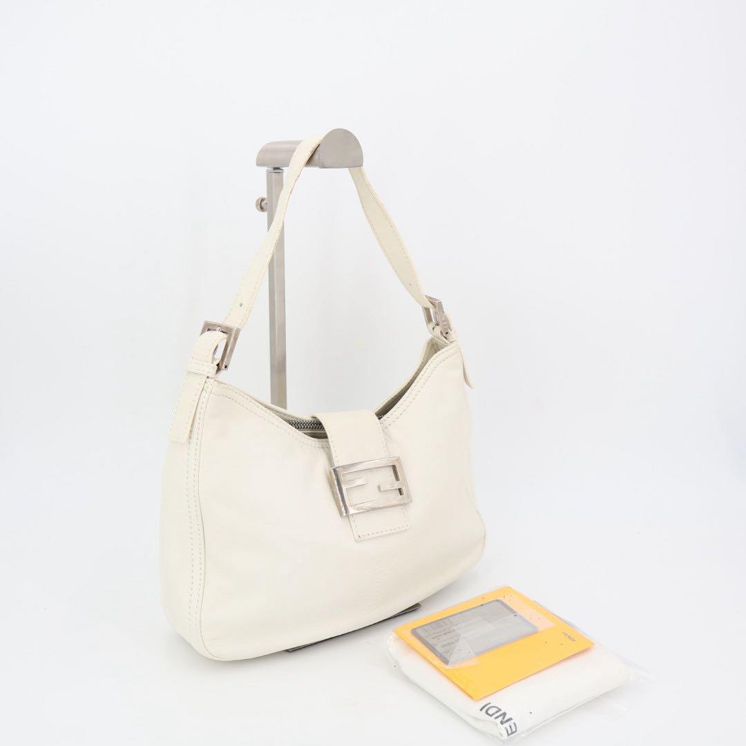 フェンディ Fendi ビンテージホワイトレザーマンマバケット