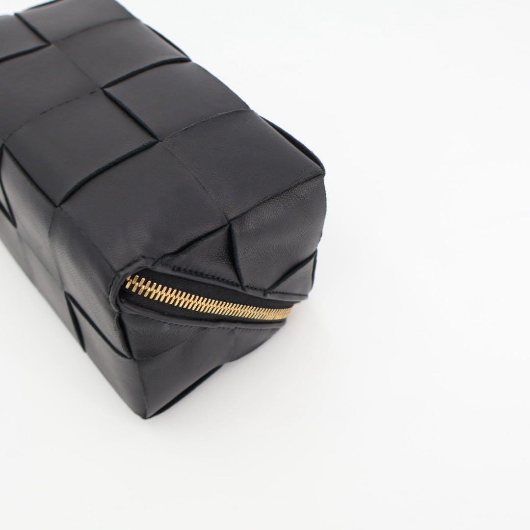 ボッテガ·ヴェネタBOTTEGA VENETA ヴェネタ ジップアップ ウォッシュ バッグ
