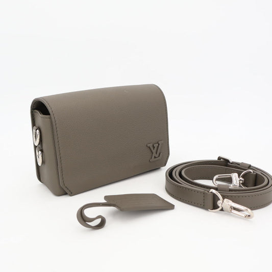 ルイヴィトン Louis Vuitton アエログラム ファストライン・ウェアブル ウォレット ショルダーバッグ