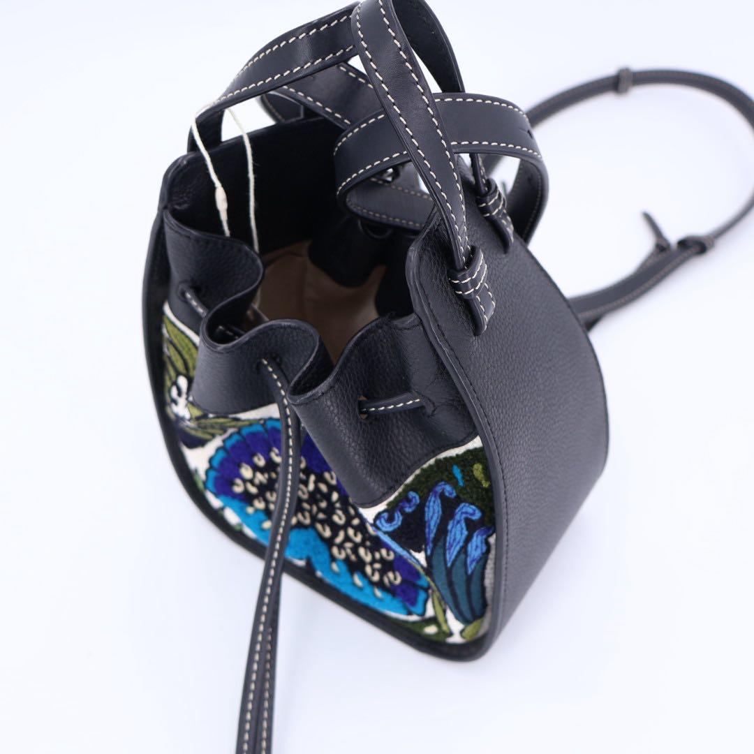 ロエベ LOEWE ハンモックミニ ハンドバッグ ウィリアム・ド・モーガン/刺繍 黒×白×ブルー ソフトグレインカーフ×キャンバス 美品