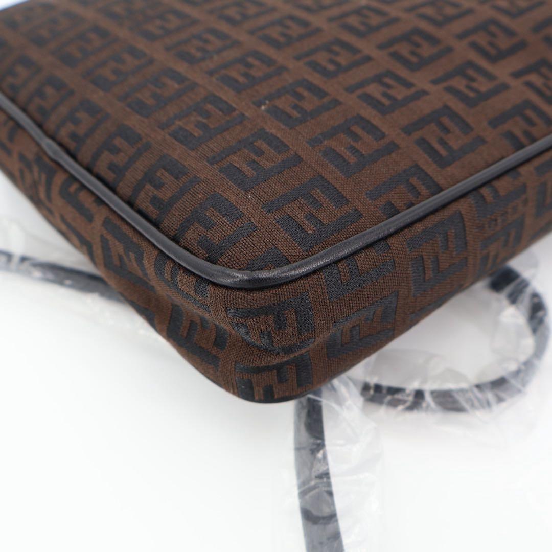フェンディ Fendi ズッキーノ ショルダーバッグ