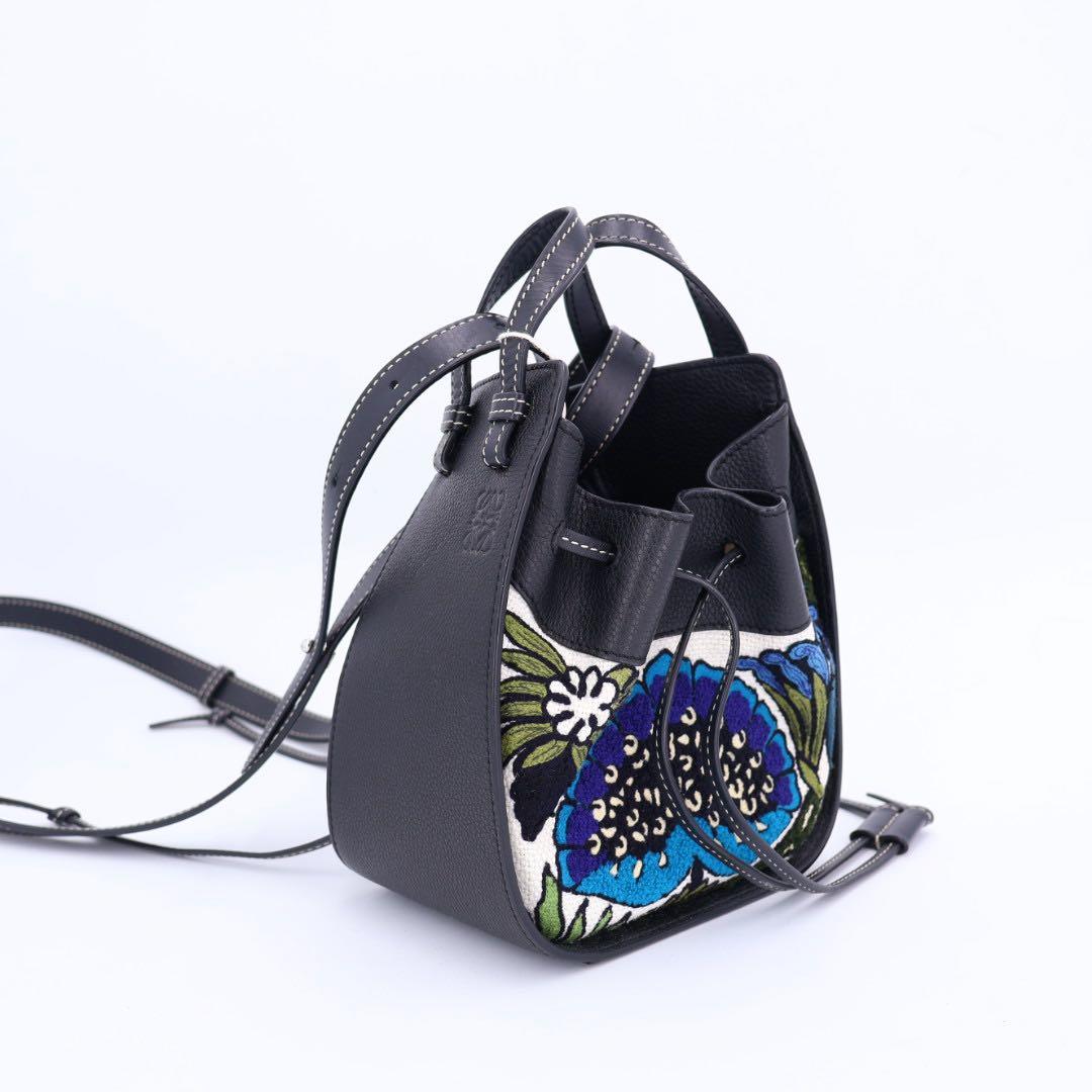 ロエベ LOEWE ハンモックミニ ハンドバッグ ウィリアム・ド・モーガン/刺繍 黒×白×ブルー ソフトグレインカーフ×キャンバス 美品