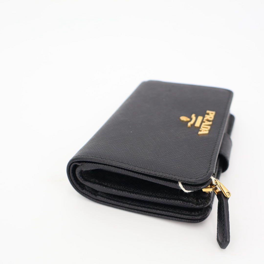 プラダ PRADA 折財布 サイフ SAFFIANO METAL 1ML225 QWA NERO ブラック F0002 2つ折財布