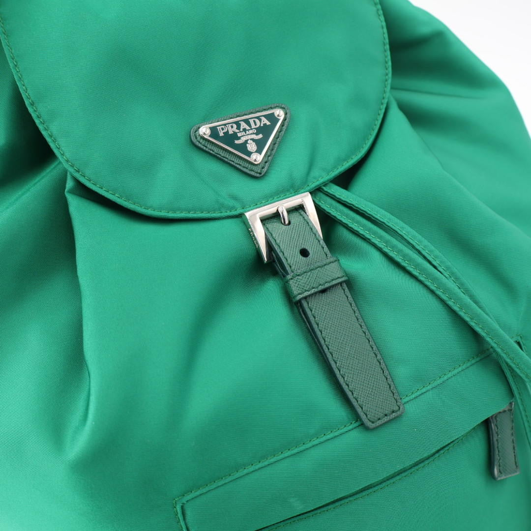 PRADA プラダ ナイロン リュック バックパック 三角ロゴ 緑