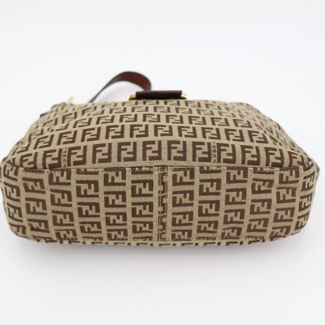 フェンディ Fendi ズッカ ショルダーバッグ