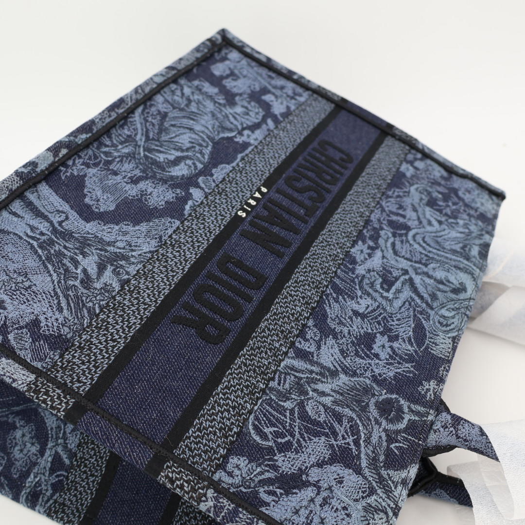 クリスチャンディオール Christian Dior TOILE DE JOUY ディオール ブック トート ミディアム M1296ZEBL バッグ 美品