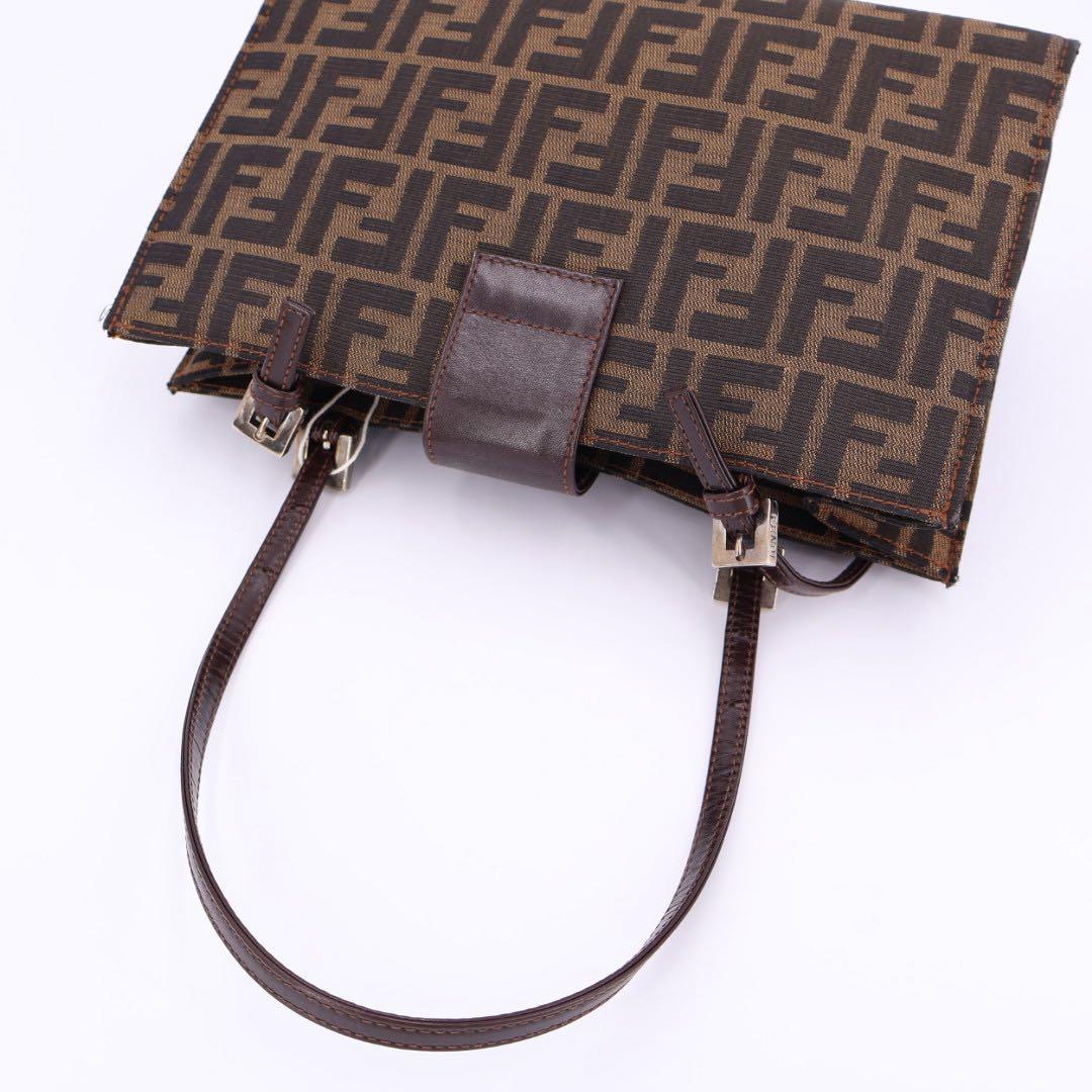 フェンディ FENDI ズッカ柄 FF柄 ロゴ トートバッグ ハンドバッグ ブラウン系