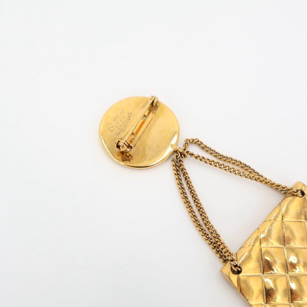 シャネル CHANEL ブローチ マトラッセ ココマーク バッグモチーフ アクセサリー ゴールド ヴィンテージ