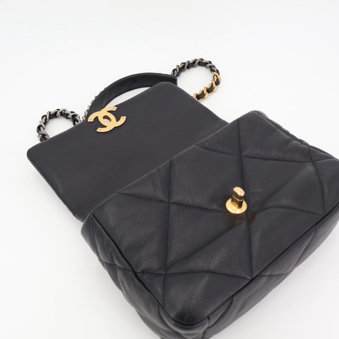シャネル CHANEL 19 レザー チェーンショルダーバッグ