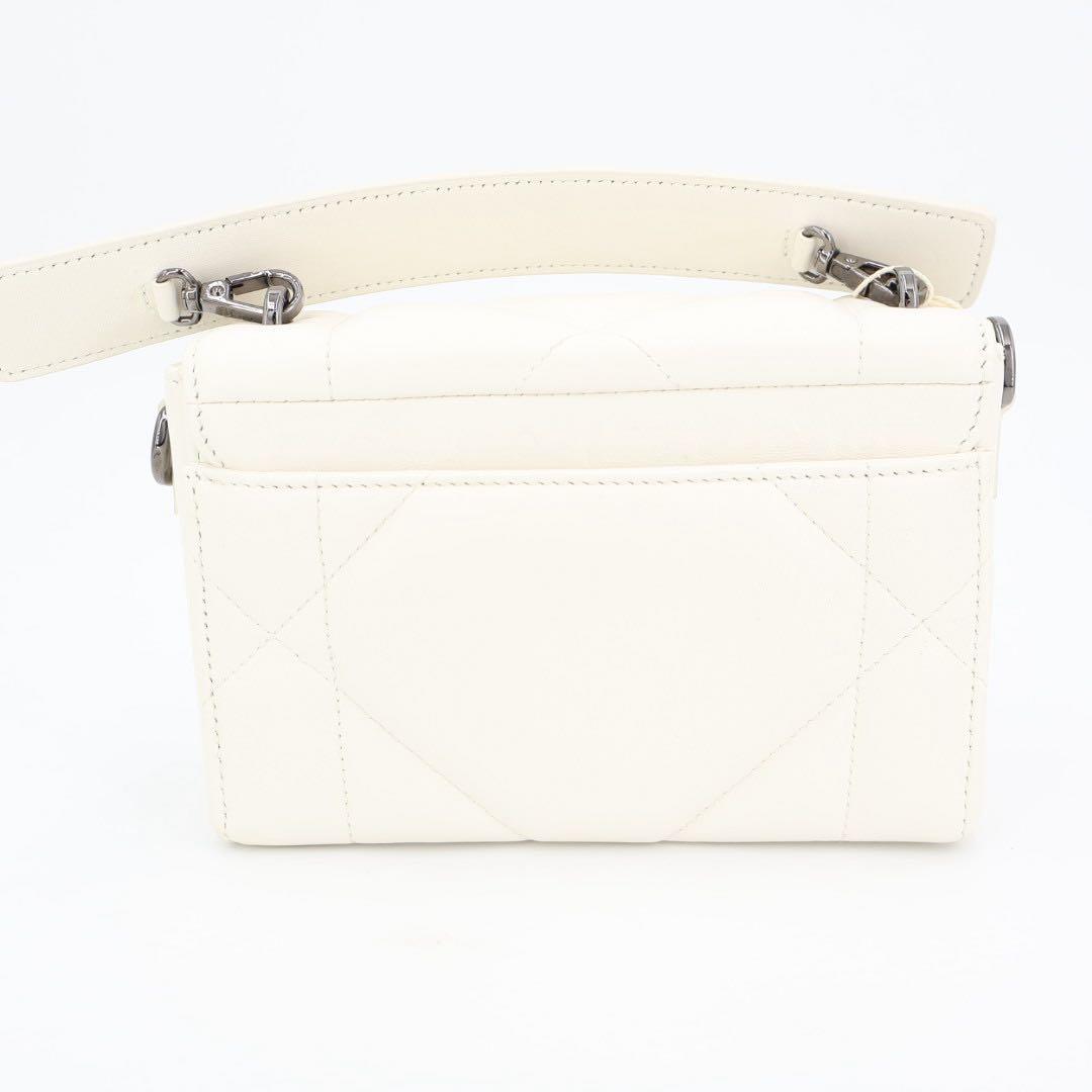 クリスチャンディオール Christian Dior カロ チェーンショルダー ホワイト バック 美品
