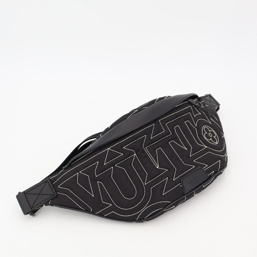 ルイ ヴィトン LOUIS VUITTON LVスノー ディスカバリー バムバッグ ボディ バッグ ナイロン ブラック M21427 RFID 美品