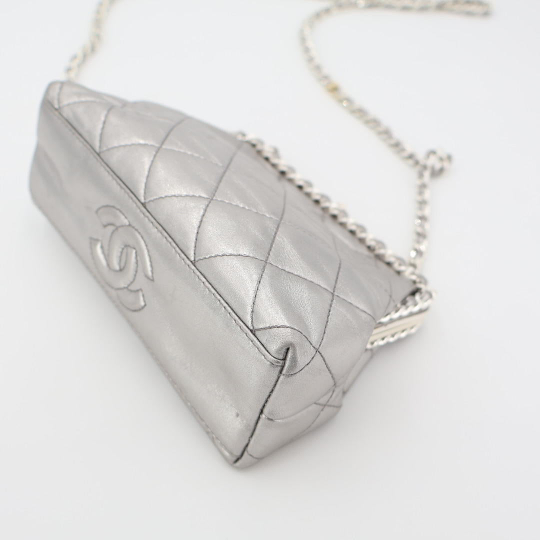 シャネル CHANEL かまくちチェーン ショルダーバッグ シルバー ヴィンテージバッグ 3番台