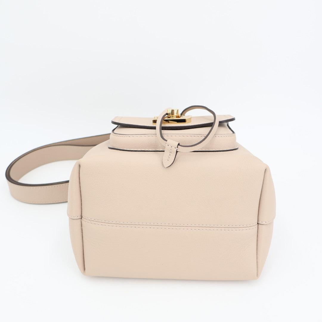 ルイヴィトン LOUIS VUITTON ロックミー バケットNM M57688 レディース 2WAYバッグ 美品