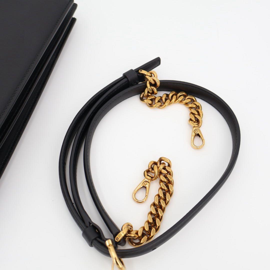 フェラガモ Ferragamo 21 H995 NERO 0724602 レディース トートショルダーバッグ